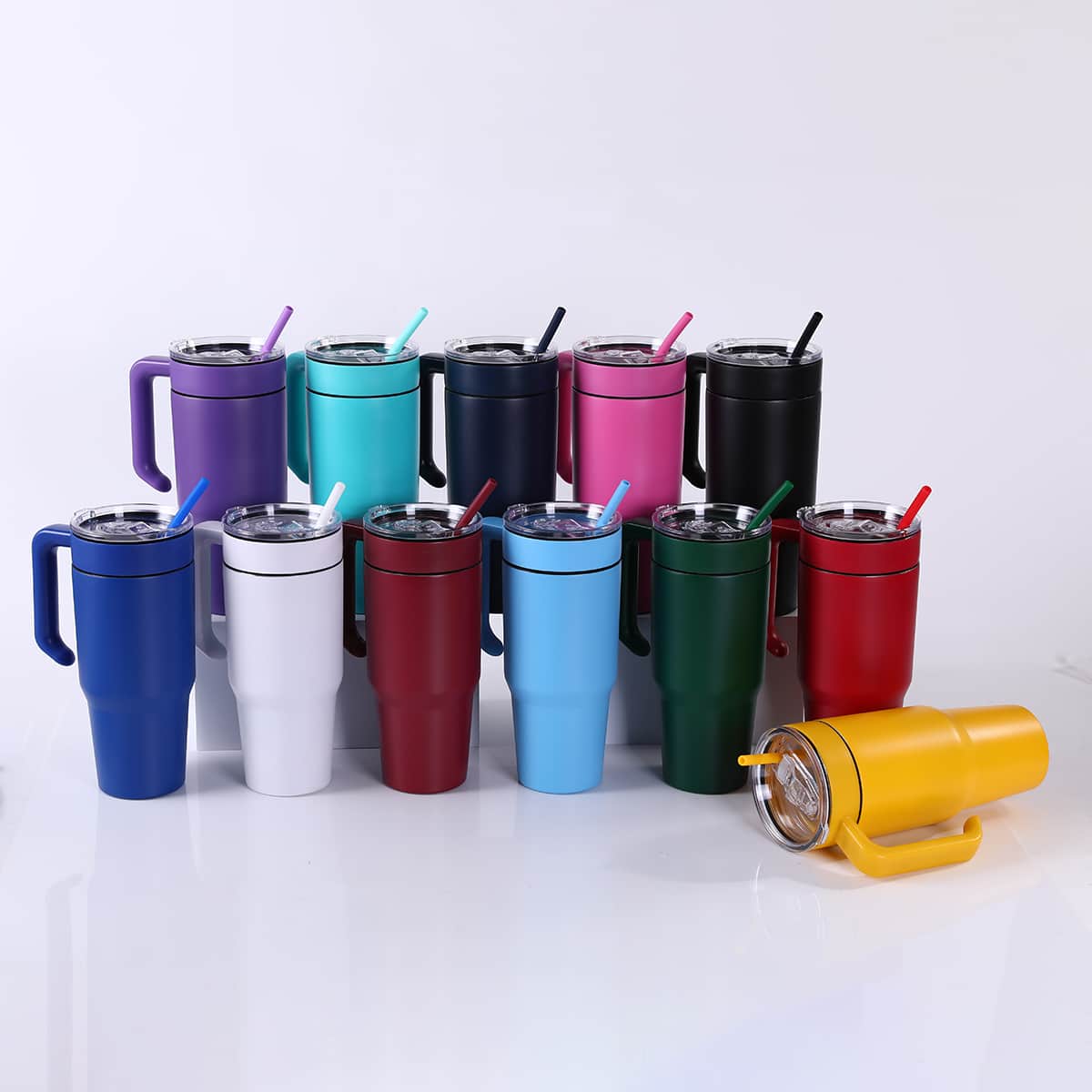 30oz Tumbler with Silicone Straw and Removable Lid
